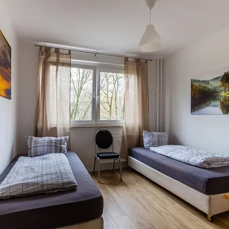 Dkn - Ihr Zuhause Auf Zeit In Halle - Vollmoebliert - Waschmaschine - Wlan - Naehe S-bahn Apartamento