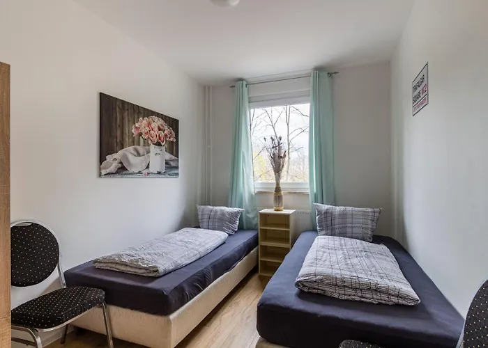 Dkn - Ihr Zuhause Auf Zeit In Halle - Vollmoebliert - Waschmaschine - Wlan - Naehe S-bahn *